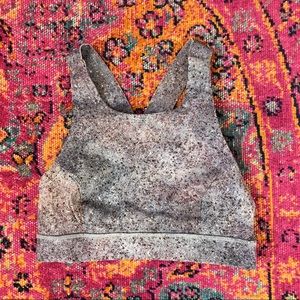 Lululemon high neck sports bra